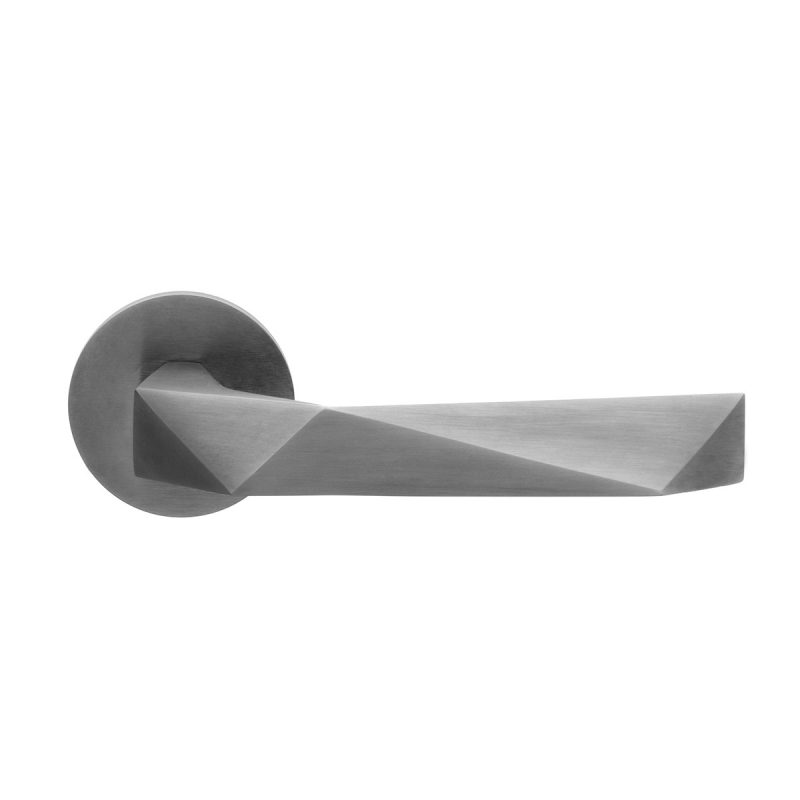 Hardbrass - Deurkruk Luxury op rond FINE rozet PVD gun metal