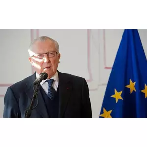 Homélie des funérailles de Jacques Delors, chrétien convaincu qui présida la Commission Européenne de