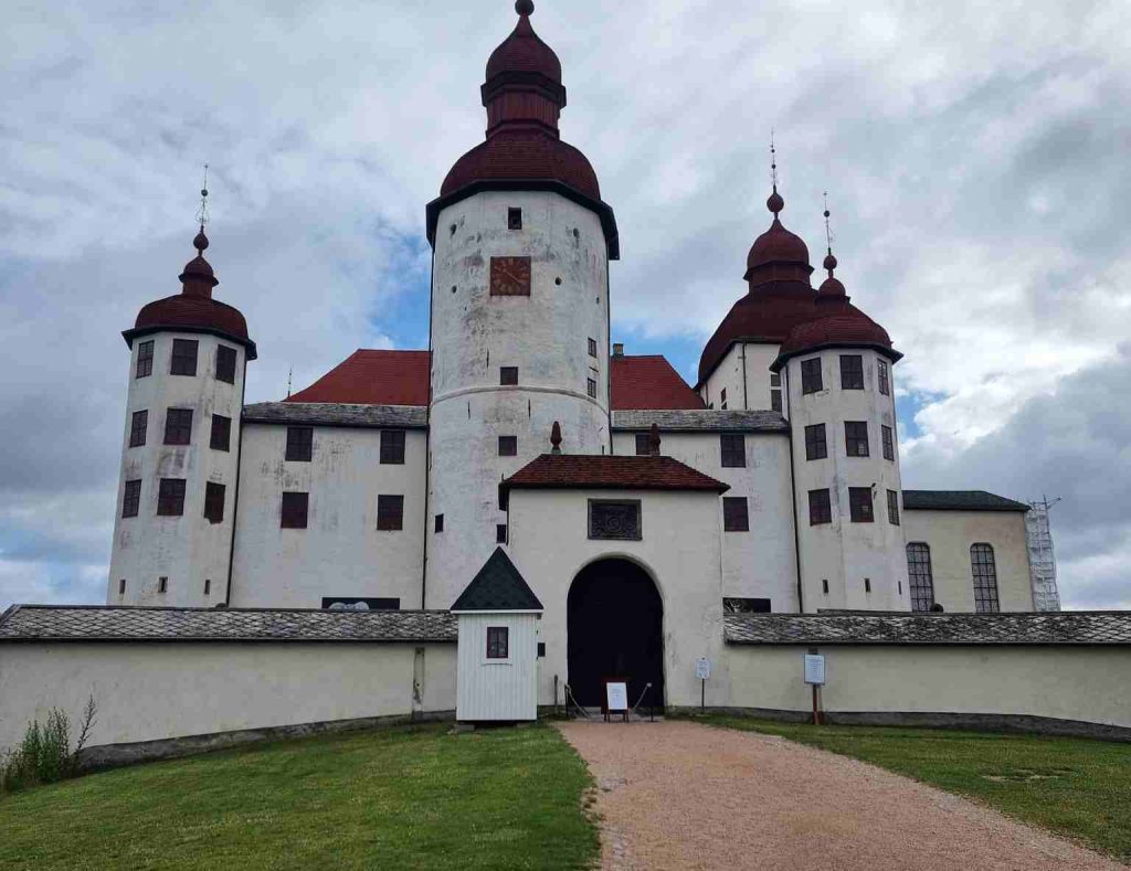 6-1024x789 Läckö slott – ett av Sveriges vackraste och mest hemsökta slott