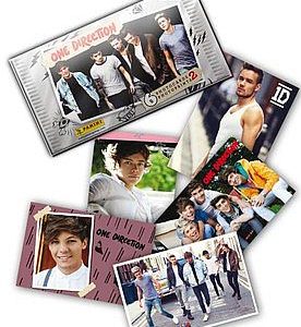 ! SUPER TILBUD One Direction - Photocard Booster Display med 24 Pakker *Udsalg*