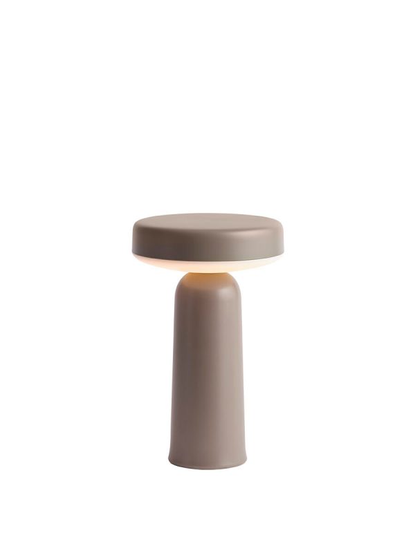 Ease Portable Lamp fra Muuto (Taupe)