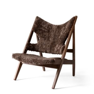 Knitting Lounge Chair, Sheepskin fra Audo Copenhagen (Dark Stained Oak / Drake 20)