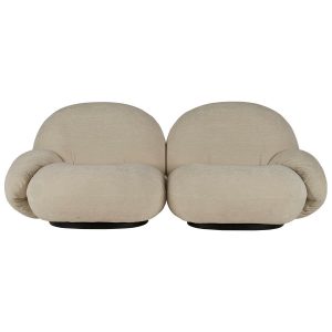 Pacha sofa 2-seater w. armrest fra Gubi (Prisgruppe 1, Pearl Gold)