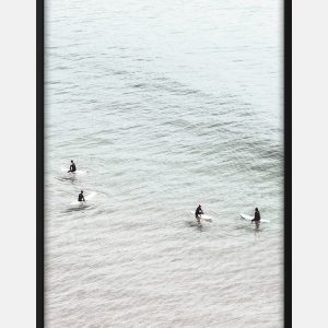 Surfers in Water Plakat
