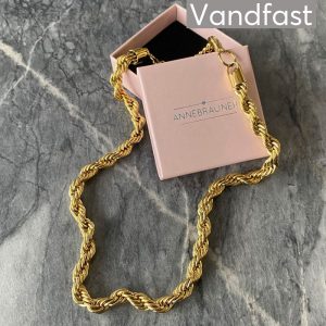 ANNEBRAUNER Chunky Vegas Necklace