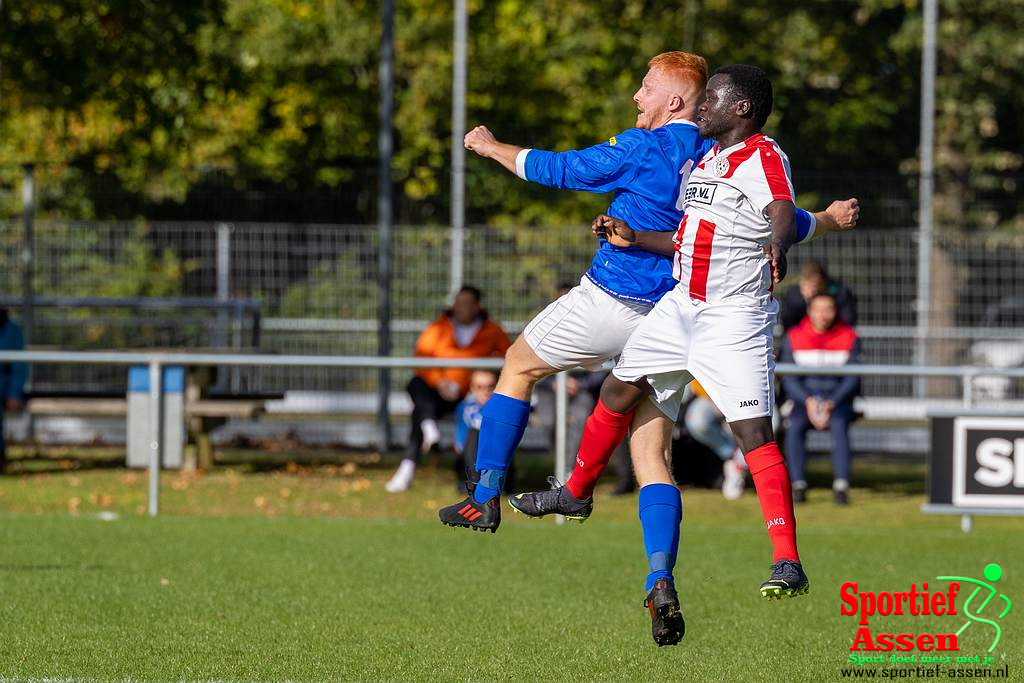 LEO Loon 1 vs GIeten 1 16 oktober 2022 - © Gino Wiemann