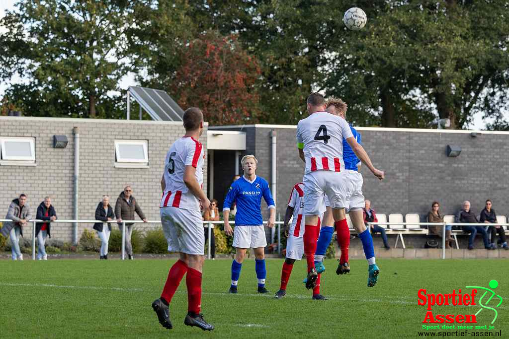 LEO Loon 1 vs GIeten 1 16 oktober 2022 - © Gino Wiemann