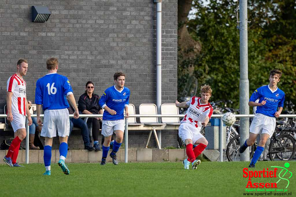 LEO Loon 1 vs GIeten 1 16 oktober 2022 - © Gino Wiemann