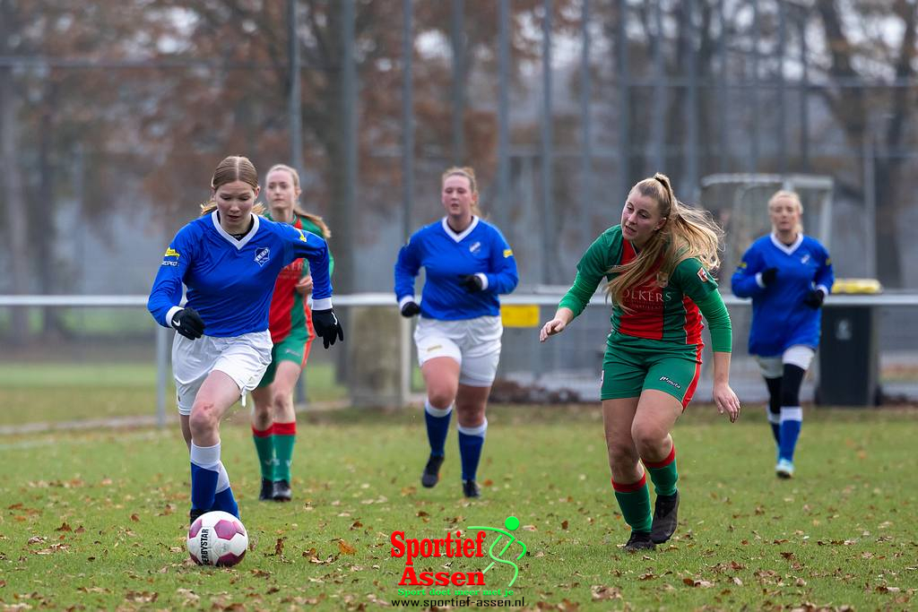 VV LEO VR1 vs Schoonebeek VR1 3 december 2022 - © Gino Wiemann