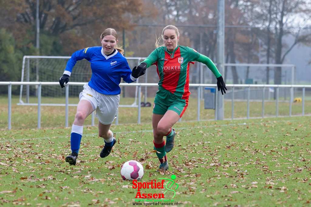 VV LEO VR1 vs Schoonebeek VR1 3 december 2022 - © Gino Wiemann