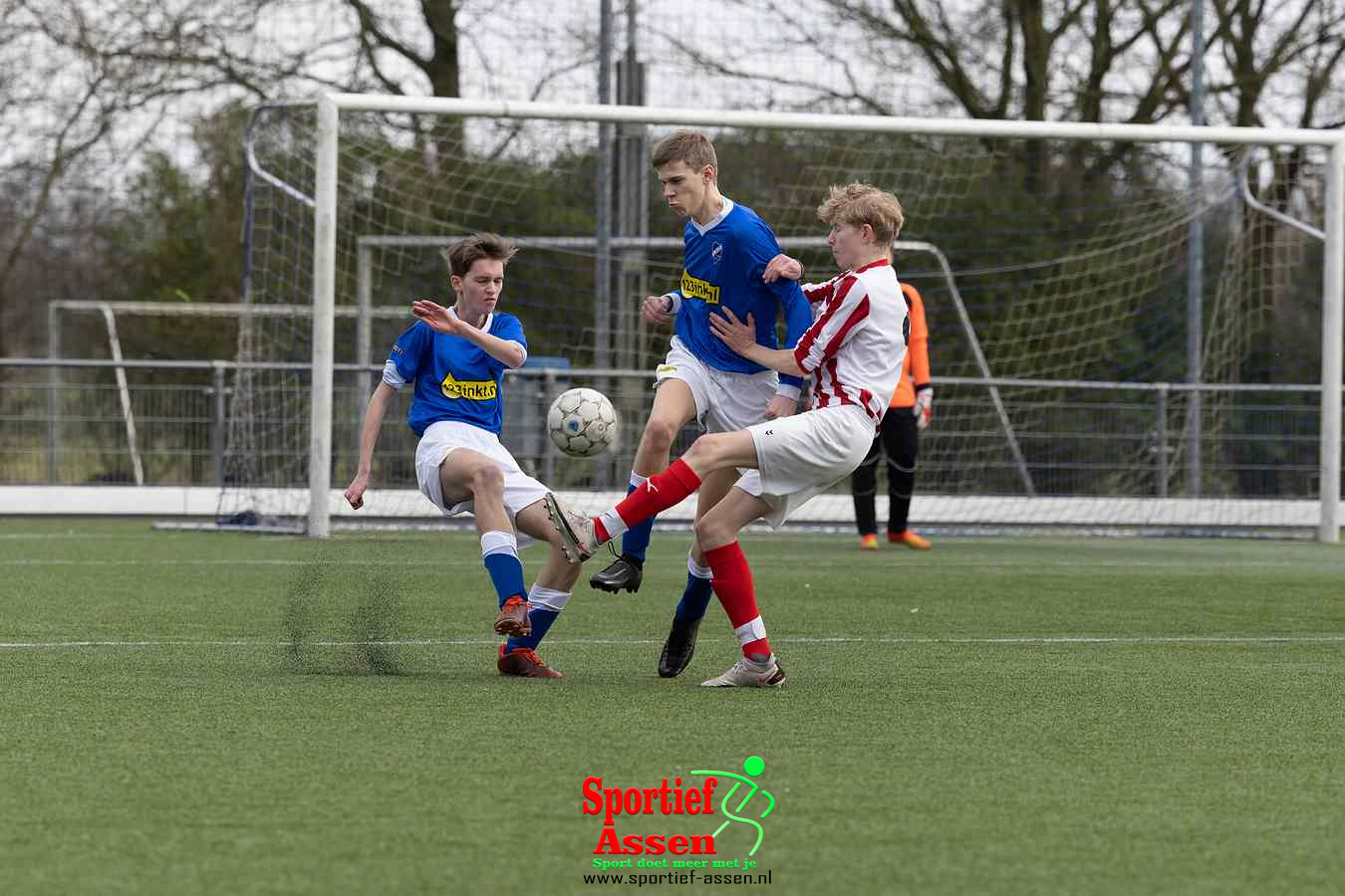 VV LEO 19-1 vs Gieten-Eext 19-2 11 februari 2023 - © Gino Wiemann