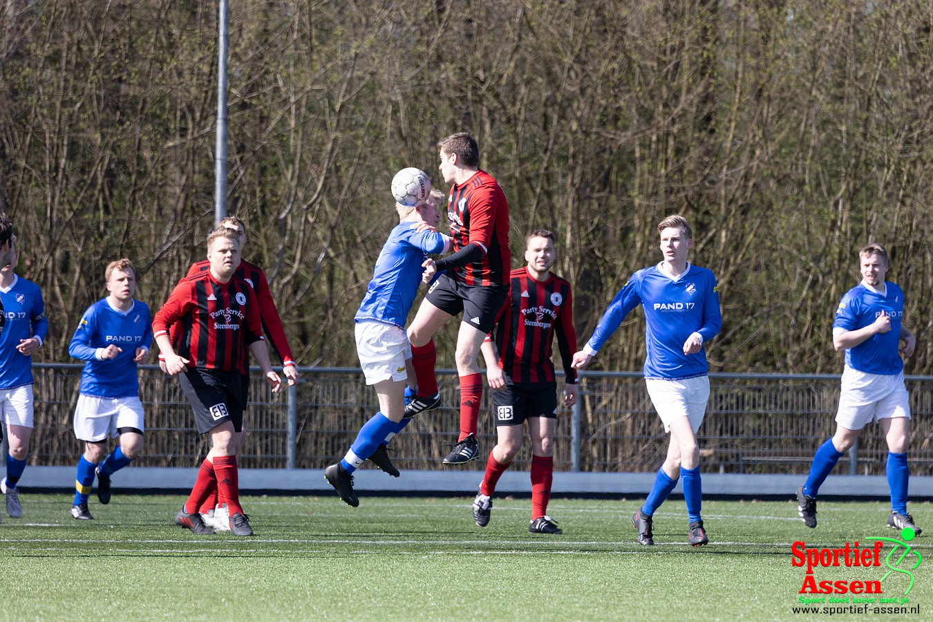 VV LEO 2 vs Zuidwolde 2 2 april 2023 - © Gino Wiemann