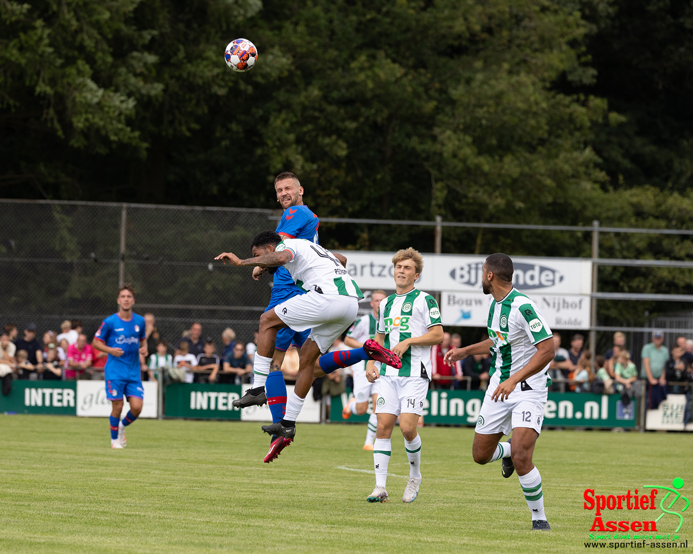 FC Groningen - FC Emmen bij Rolder boys 29 juli 2023 - © Gino Wiemann