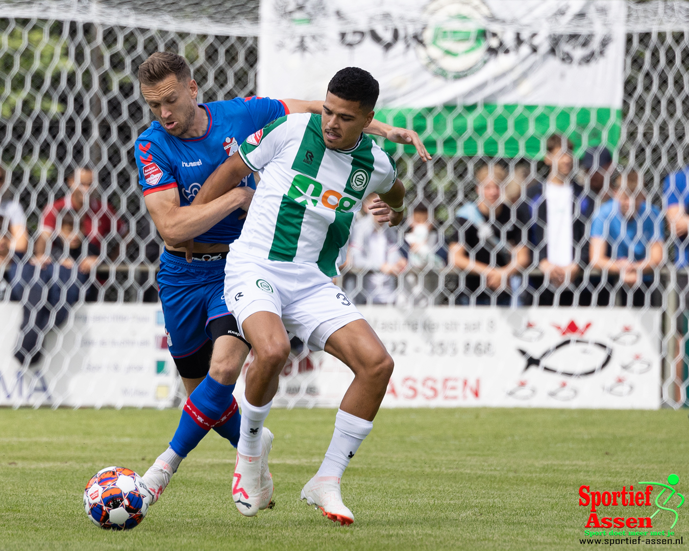 FC Groningen - FC Emmen bij Rolder boys 29 juli 2023 - © Gino Wiemann