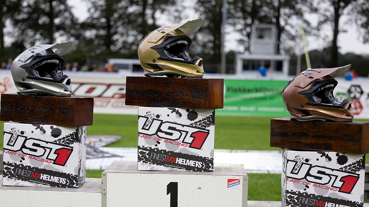 Speedway Veenoord Gouden JOPA Helm