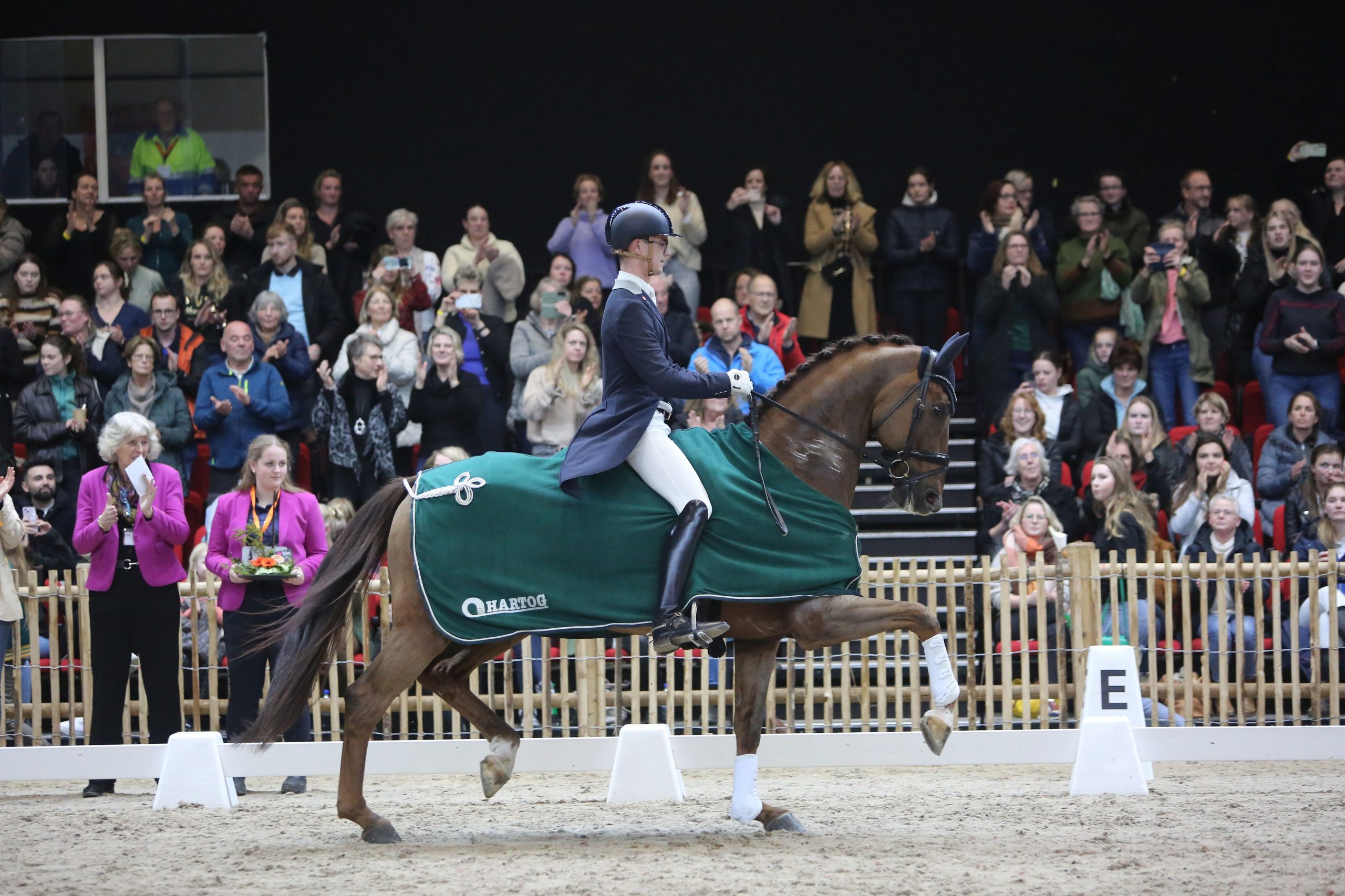 Marten Luiten was oppermachtig in de Lichte Tour op Johnny. Foto Mariol Middel