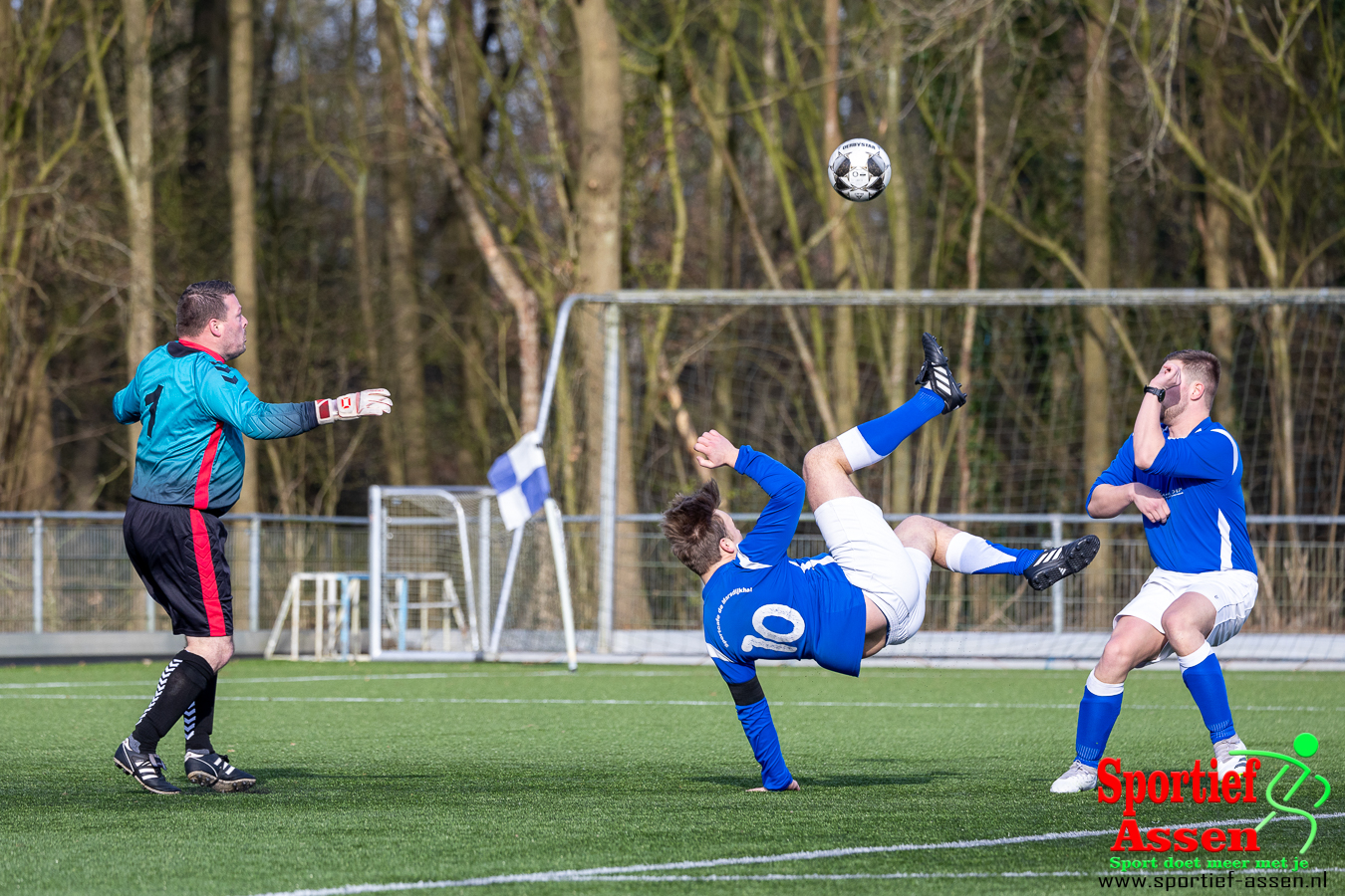 VV LEO 5 vs Weerdinge 3 3 maart 2024 - © Gino Wiemann