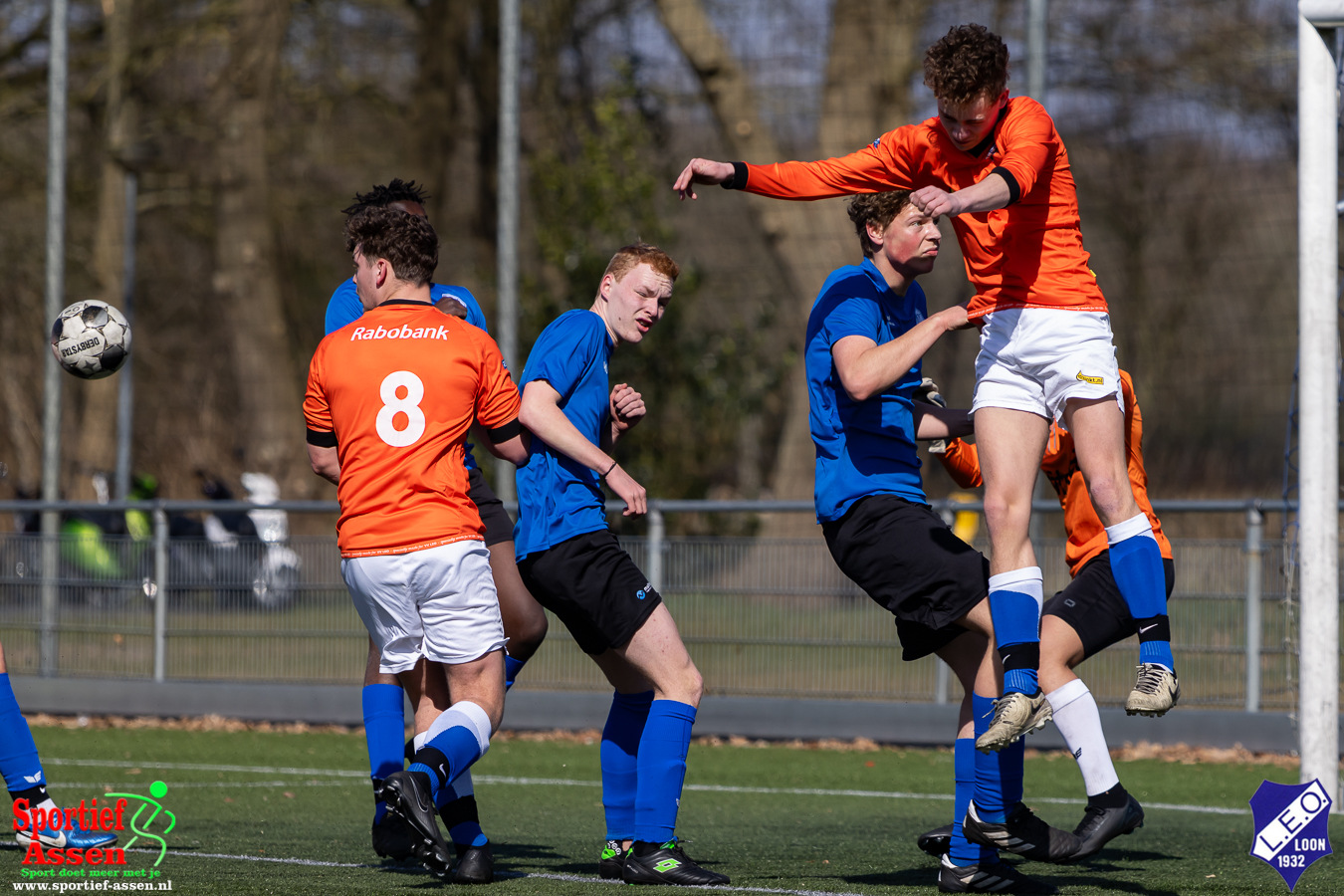 Weer twee geweldige voetbalwedstrijden bij VV LEO 22 maart 2025