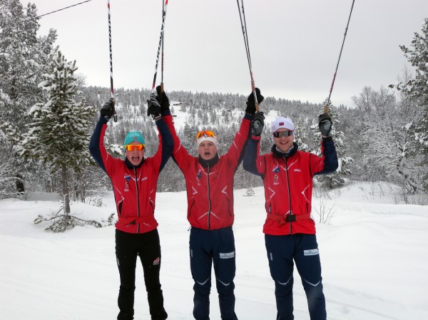 Sterk og optimistisk Frogner-trio tester løypene på Savalen før Hovedlandsrennet. Fra venstre Ivar Ryttervold, Herman Martens Meyer og Ingar Høiseth.  Foto: Arnstein Andreassen