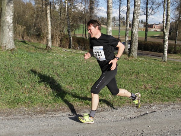 Geir Simonsen i siste brattbakken et par hundre meter før mål, i ensom majestet.  Foto: Trond T. Hansen