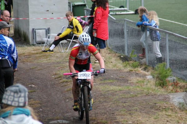 Elisabeth Sveum var godt fornøyd med 3.plass og fremgang fra første ritt.Foto: Lena Øverbye 