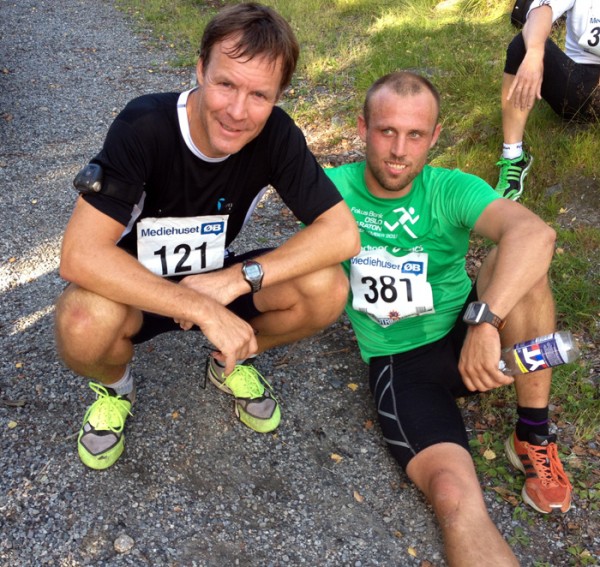 Geir Simonsen (t.v.) var hakket hvassere enn Marius Borger denne gangen også, og de to skiløperne var sterkest også i Follotrimmens 6.løp. Foto: Sportsmanden / Frode Monsen