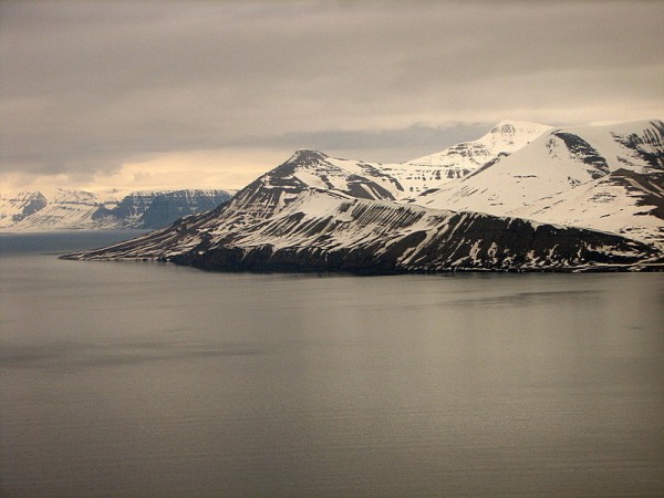 Fantastiske omgivelser på Svalbard. (FOTO: Fra Svalbard Turn sin hjemmeside, Marko H. Tamminen, zumba@iki.fi