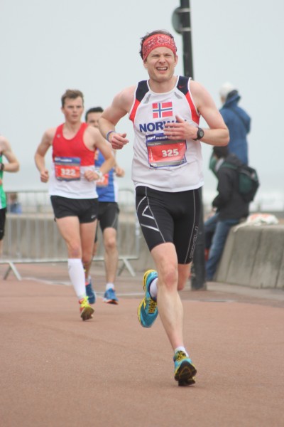 “From Russia (nei Norway!!) with love!” Det er kult å løpe i 007’s fotspor langs “Porty Prom” ved Portobello Beach!