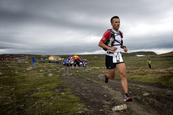 Start på Dyranut, Eidfjord. Thomas Andersen fra Team Salomon startet friskt.