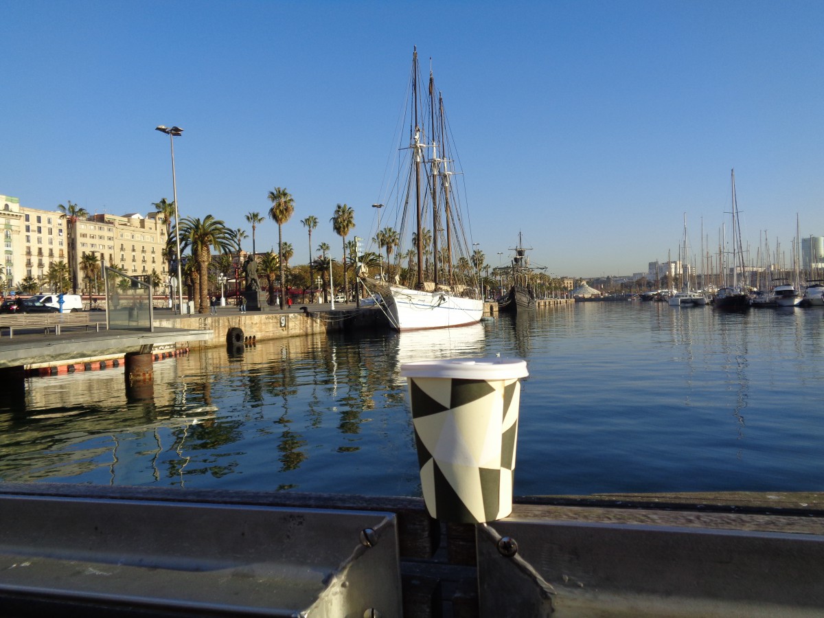 “Barcelona - Such a beautiful horizon, Barcelona - Like a jewel in the sun“ synger Freddie Mercury i sin kjærlighetserklæring til den katalanske smaragden! Det er stas å våkne opp fresh i topplokket mandag morgen for så å promonere ned La Rambla til Marina Port Vell med en dobbel Americano i labben:)