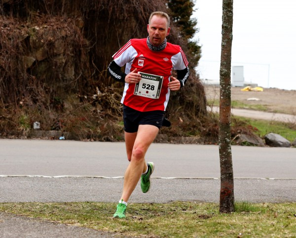 Holmestrand-Maraton-Christopher-Aalholm