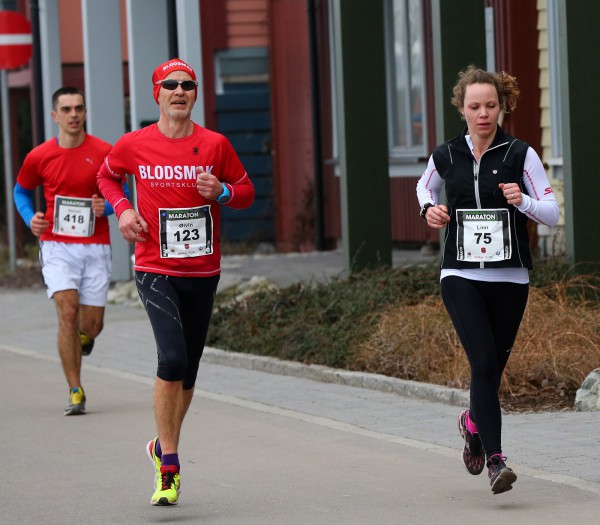 Holmestrand-Maraton-Øivin-Onarheim_Linn-Karlsvik