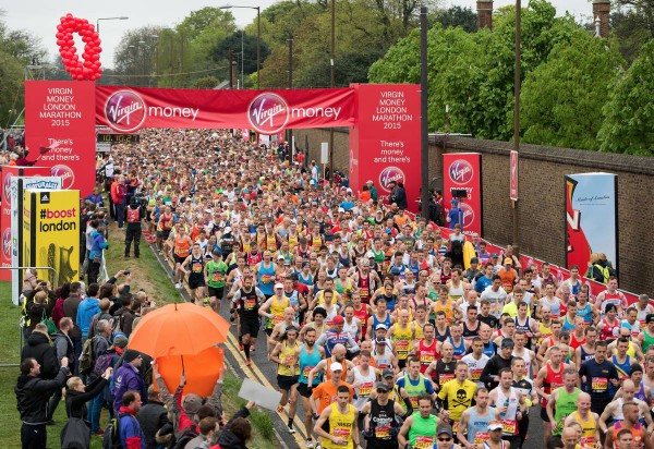 Starten er gått for London Marathon 2015. Arrangørfoto