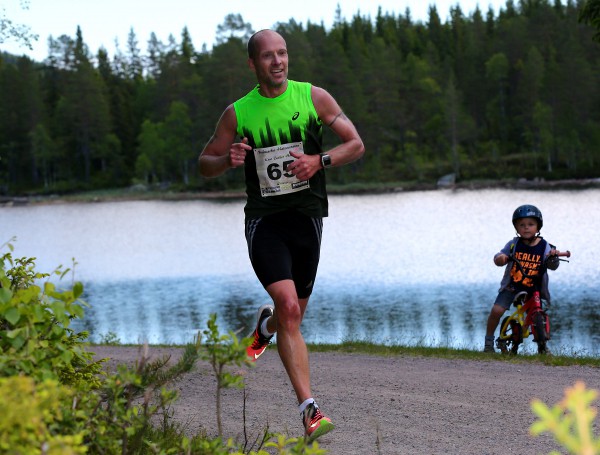 Nordmarka-halvmaraton-Knut-Eraker-Hole