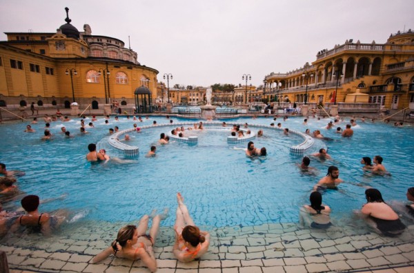 Szechenyi-Baths-outdoor-pools