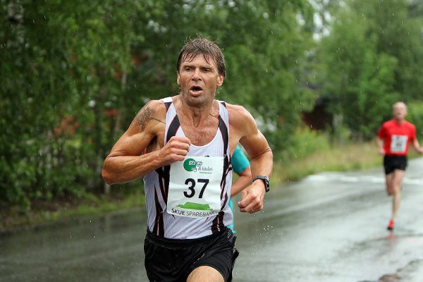 Tore-Bjerkrheim_Norges-raskeste5k-2016