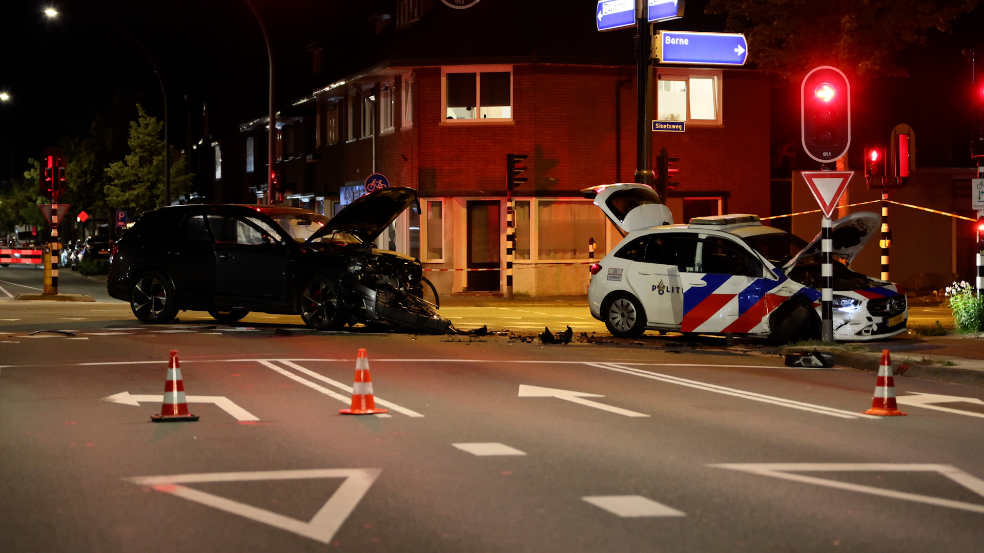 IxQgCrbRAa5i-Hengelo_3.jpg