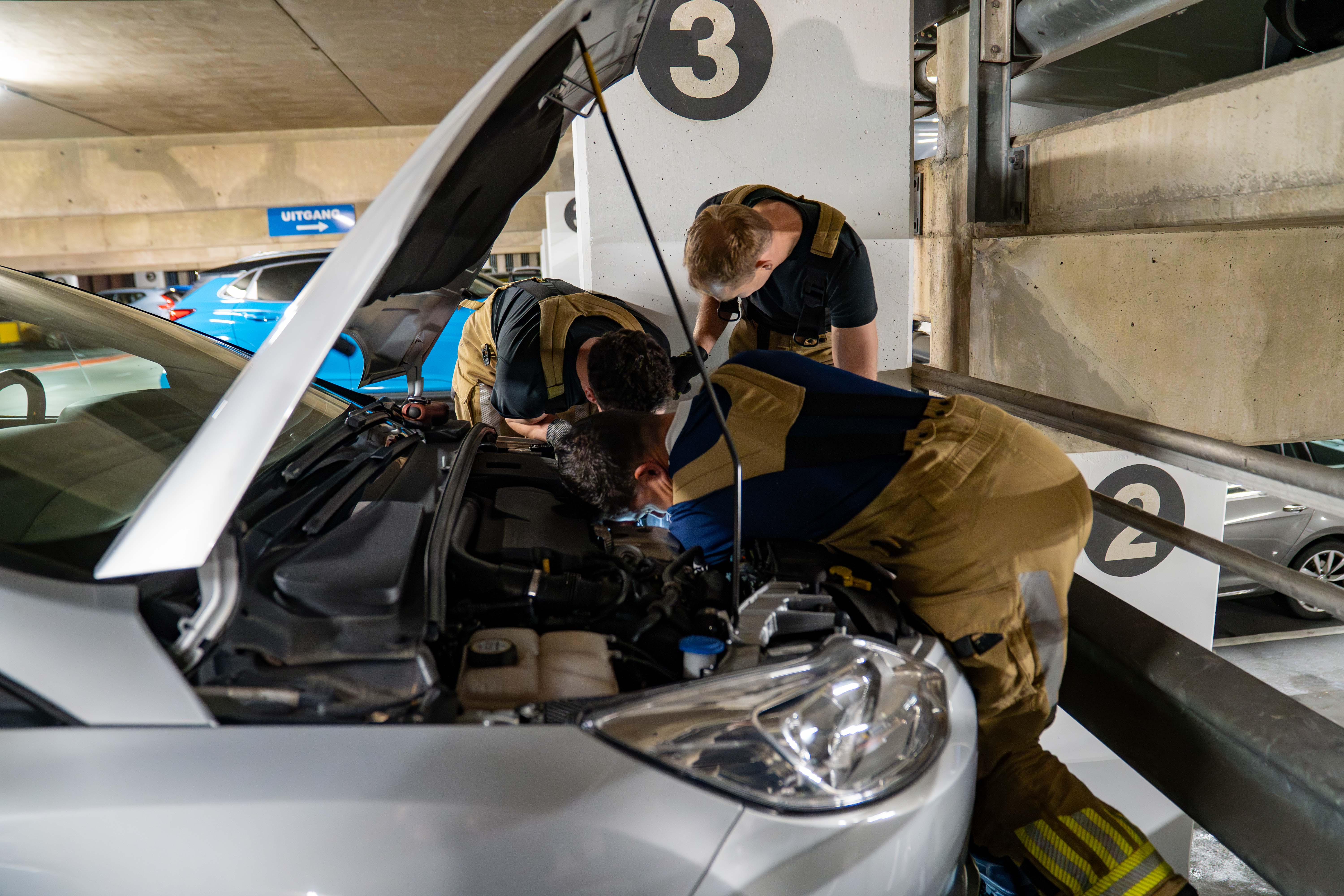 JfebqPZYeJn9-Kat-parkeergarage-Deventer-4.jpg