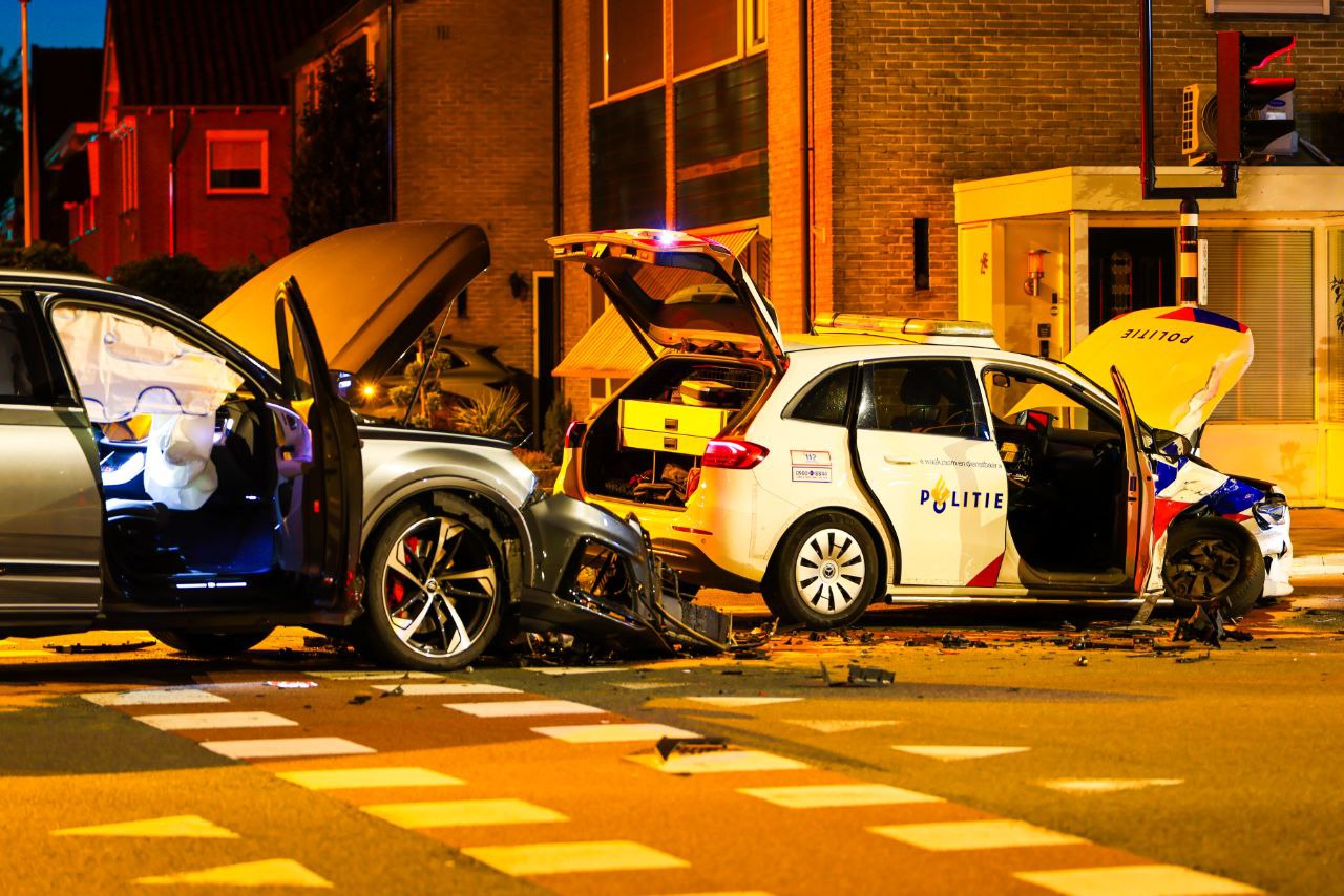 N08EuKPsiiyL-Hengelo_9.jpg