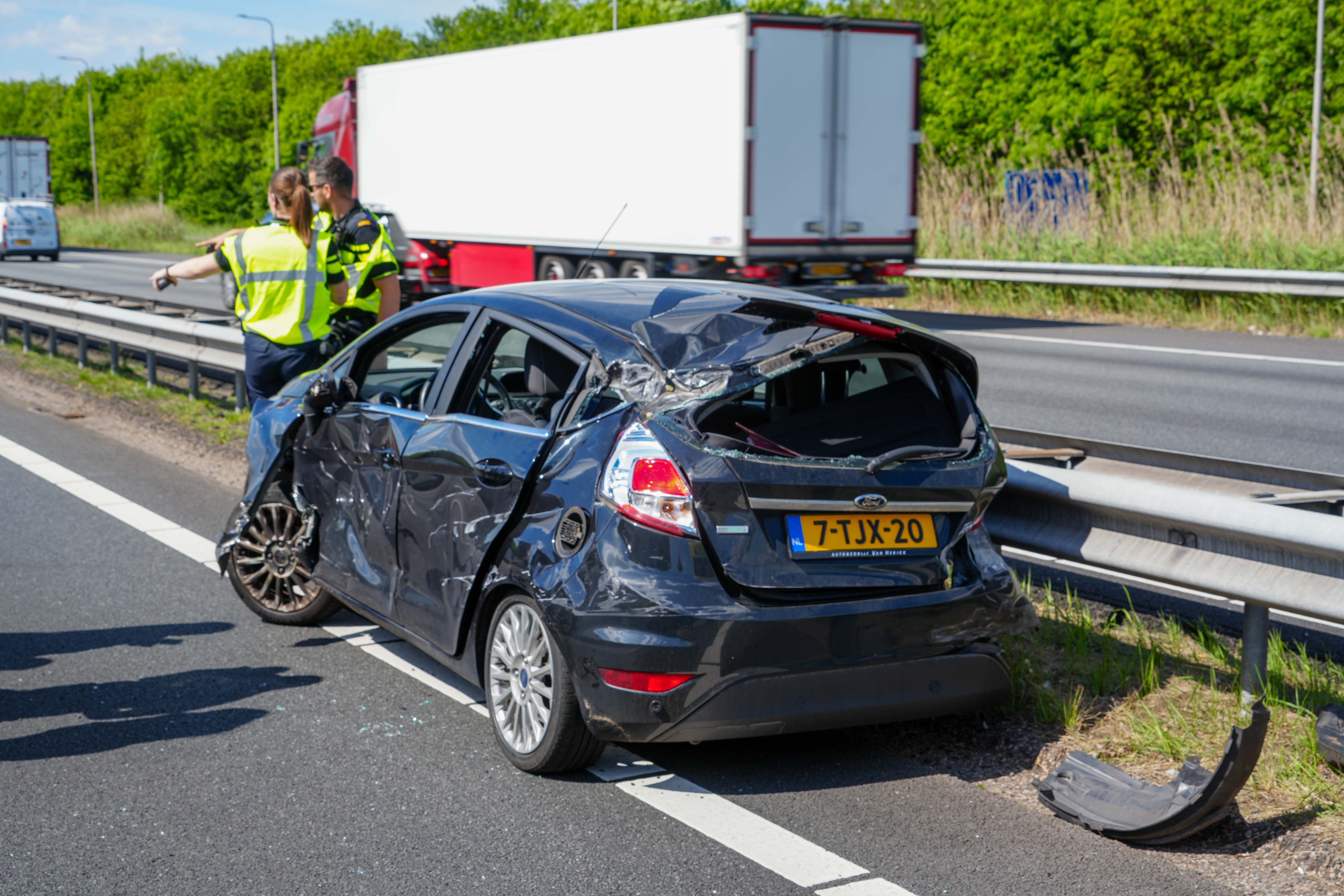 UTKgH6Fpnw2u-Dronken-vrachtwagenchauffeur-A28-5.jpg