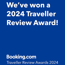Traveller Review Award on Squirrel Letttings