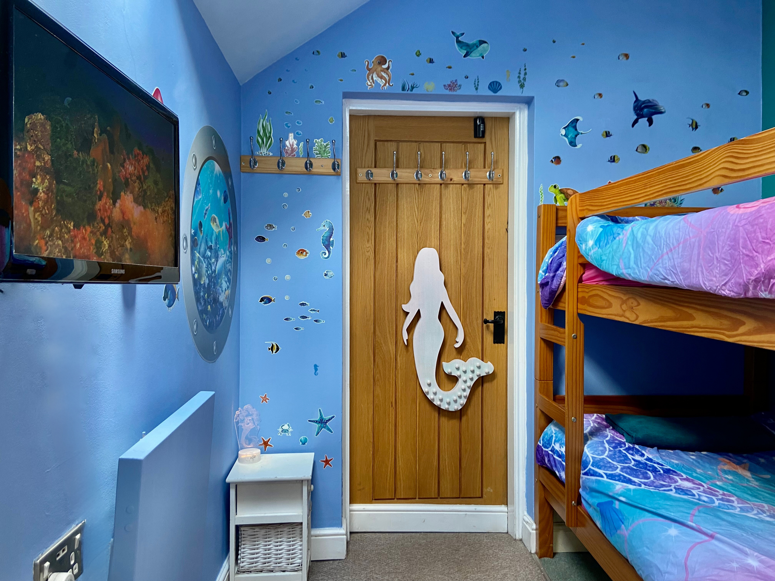 Squirrel Lettings, Squirrel Barn, Mermaid Room