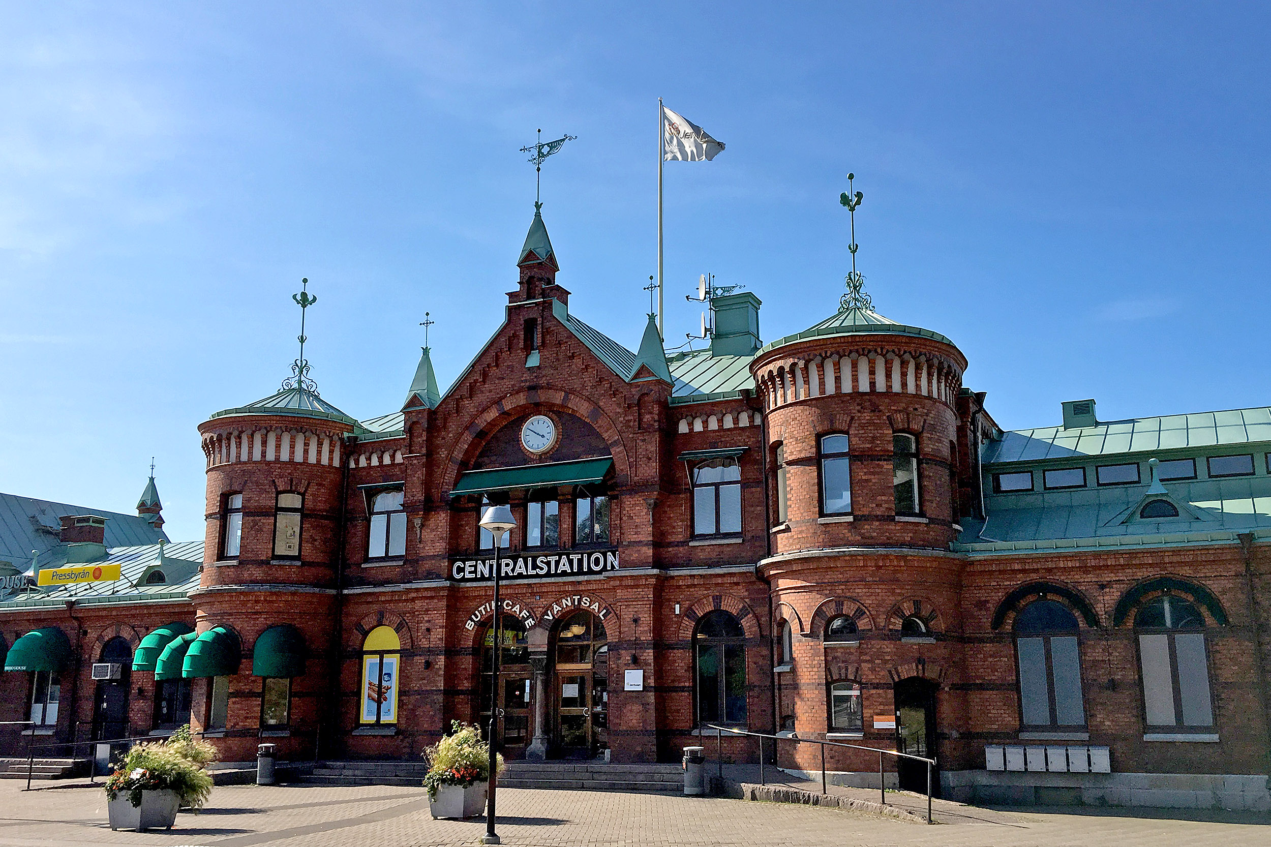 Borås har en riktigt vacker järnvägsstation.