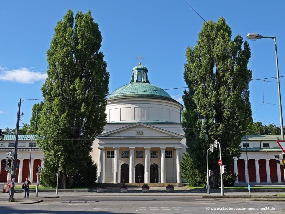 Ostfriedhof München Aussegnungshalle