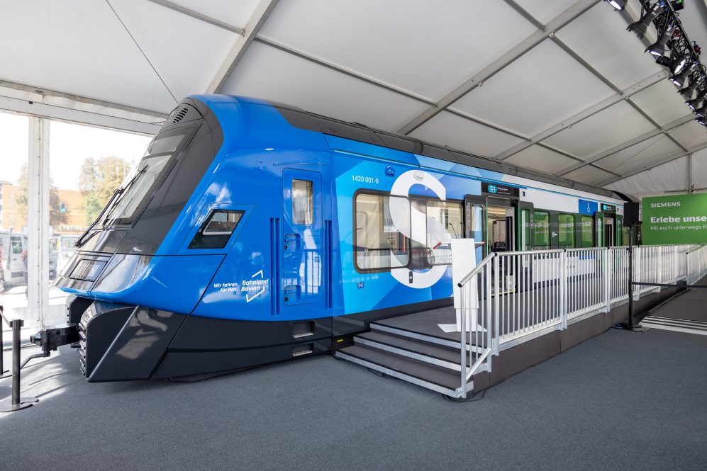 Premiere auf der IAA Mobility: Münchens neue XXL-S-Bahn