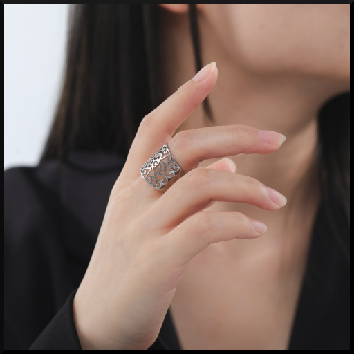 Ring Fia