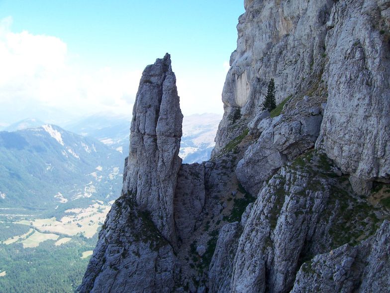 b16d0e054a-mont-aiguille1-2005 b16d0e054a-mont-aiguille1-2005