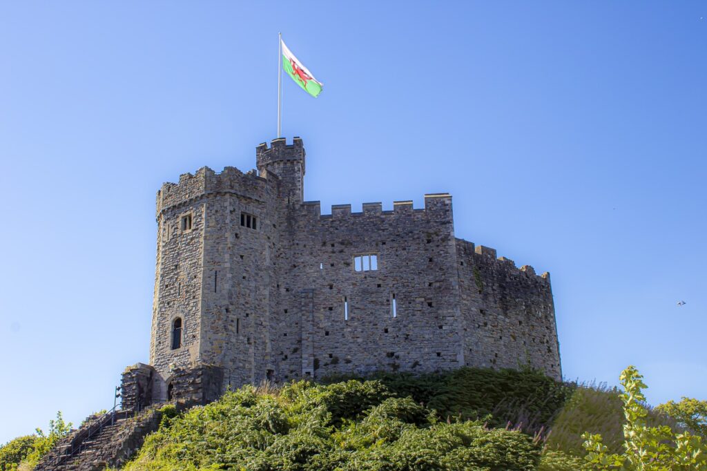cardiff castle, medieval, norman keep