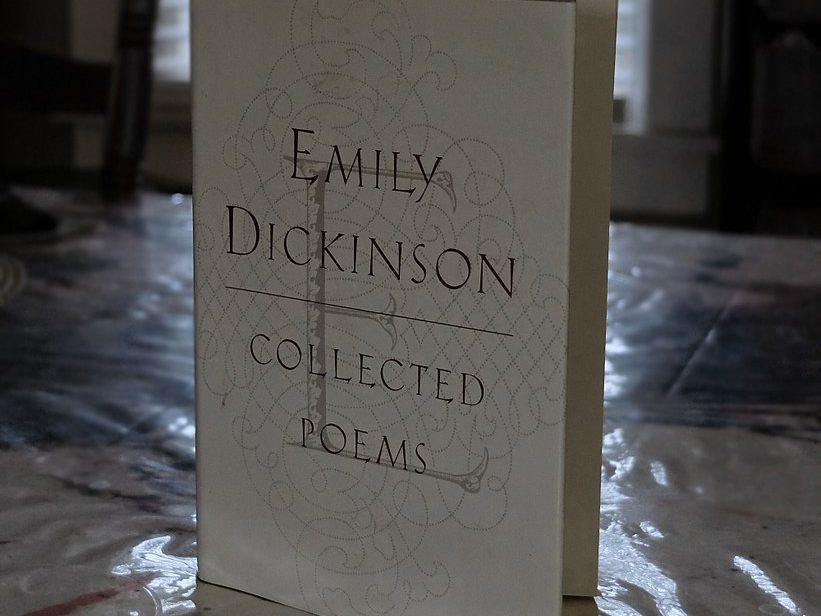 The Collected Poems of Emily Dickinson. Top 10 Best Poetry Collections to Add to Your Bookshelf: A Journey Through Language and Emotion