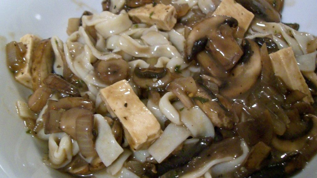 Vegan Mushroom Stroganoff. 10 Amazing Vegan Dishes That Even Meat-Eaters Will Love